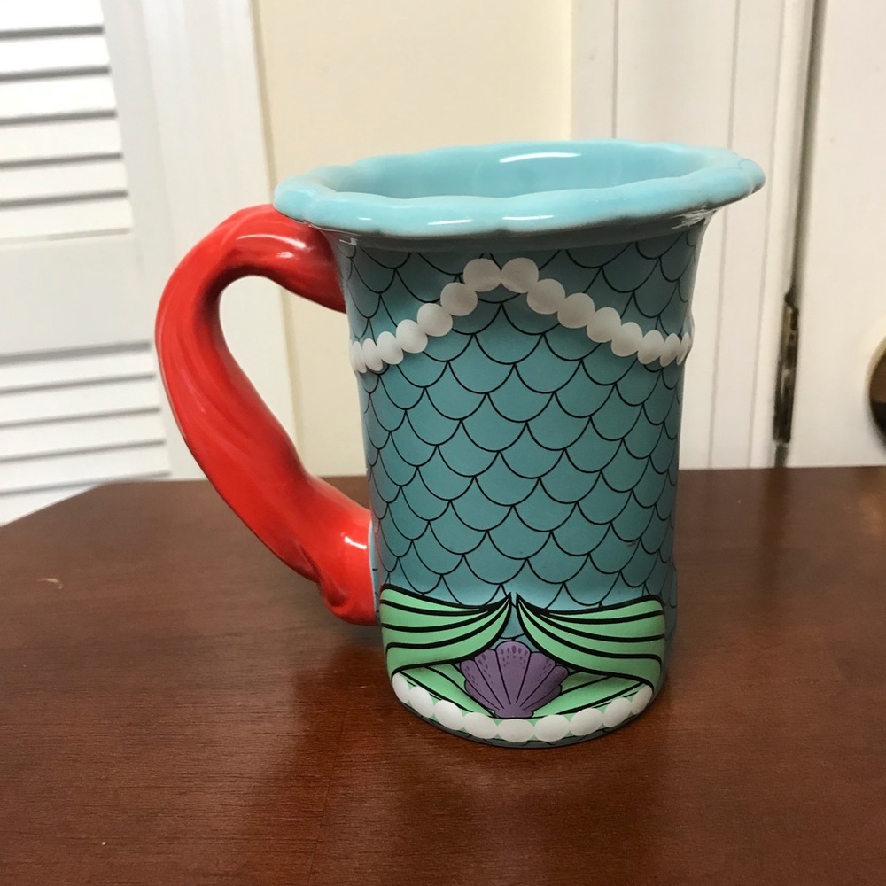 Disney Authentic Original The little mermaid Ariel Mug